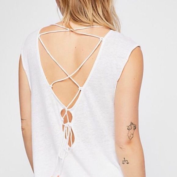 Free People Love Birds Tee NWOT - Picture 8 of 8